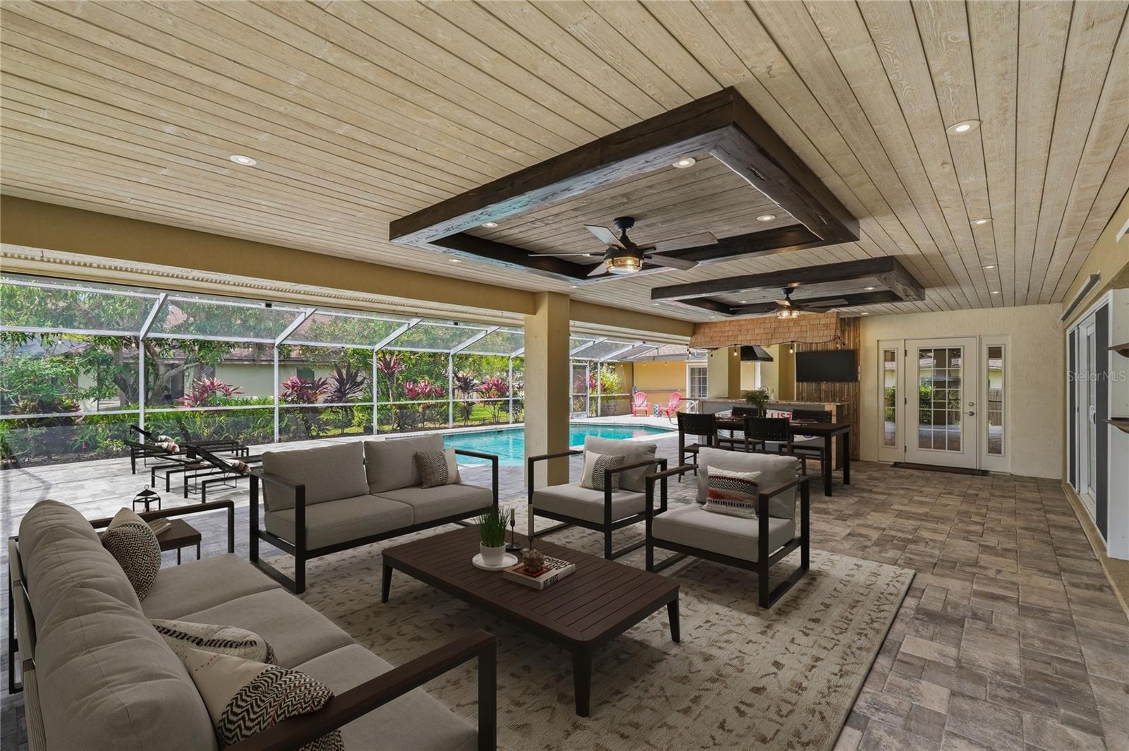 BARRINGTON OAKS WEST - Residential