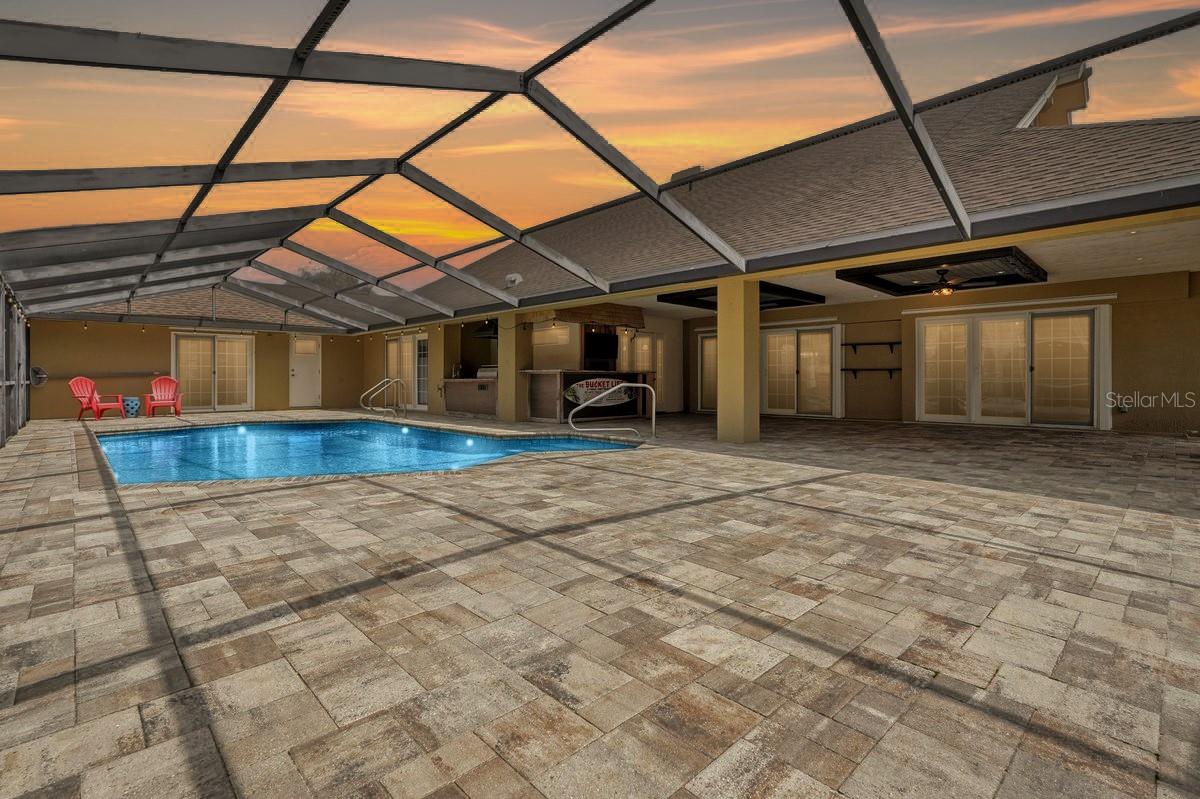 BARRINGTON OAKS WEST - Residential