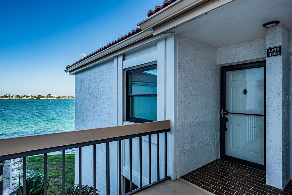 Photo of 6265 Sun Boulevard #309, St Petersburg, FL 33715 (MLS # TB8473695)