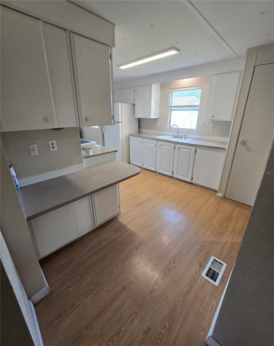 PINE GROVE PARK - Residential