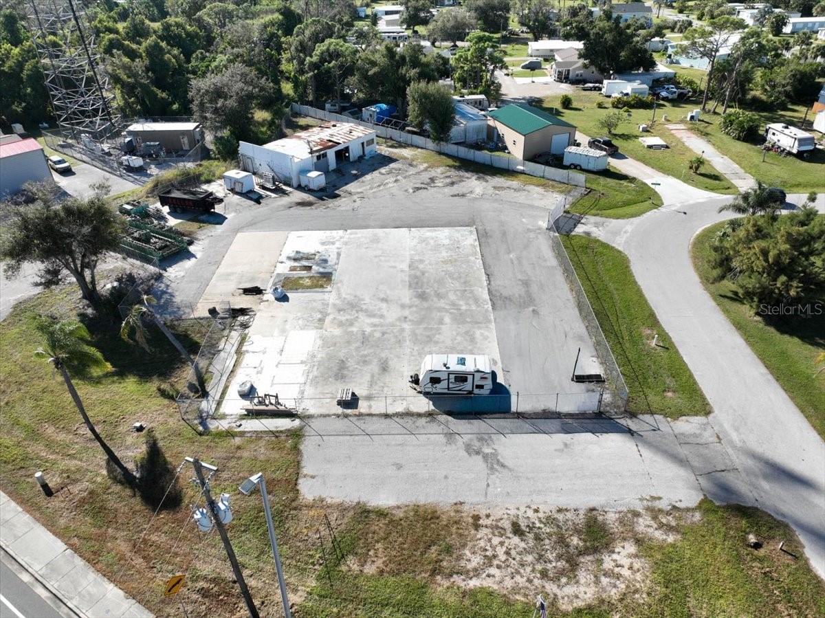 GROVELAND BEG AT NW COR - Commercial Sale