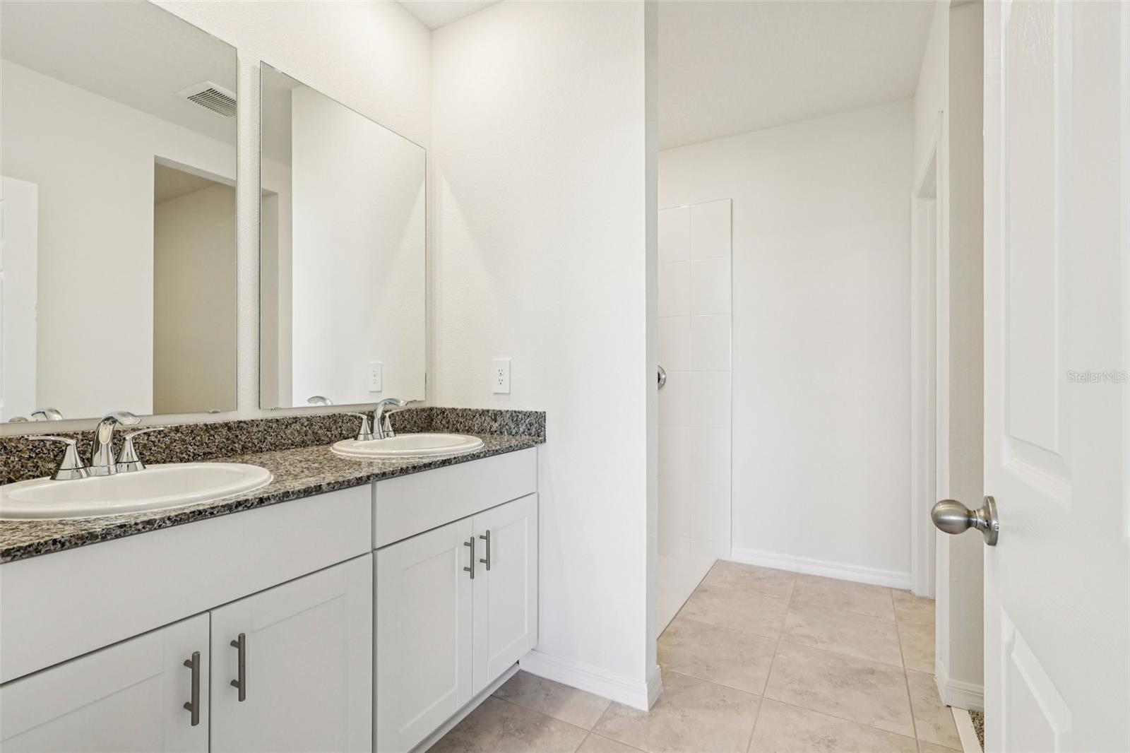 SPRINGS AT LAKE ALFRED - Residential