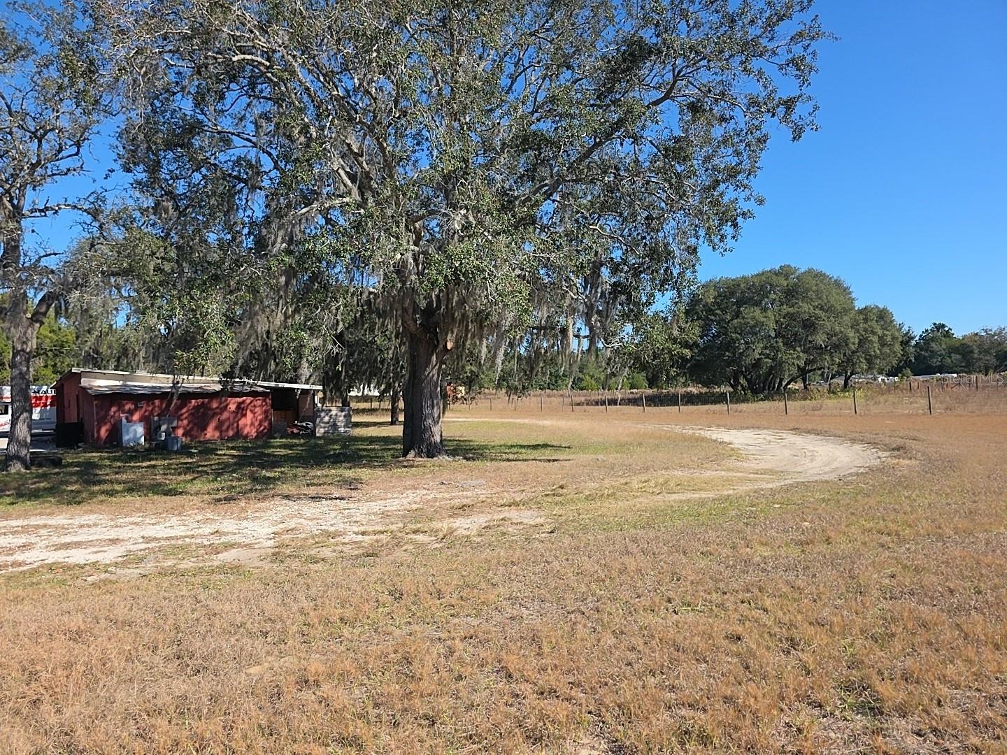 GREEN ACRES - Residential