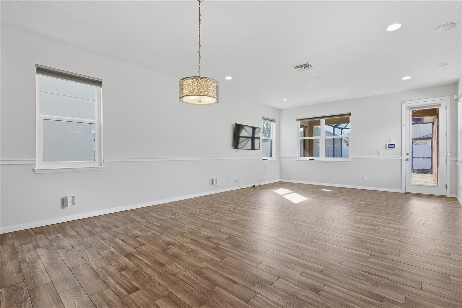 NEW RIVER LAKES PHASE 01 - Residential