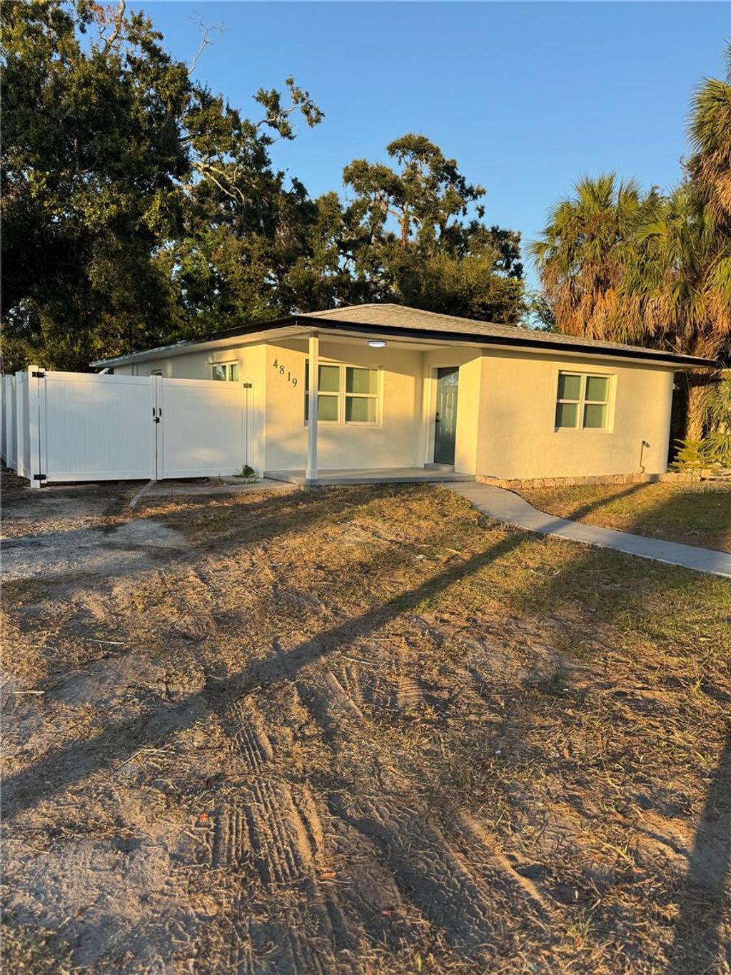 Photo of 4819 21st Avenue S, St Petersburg, FL 33711 (MLS # TB8450932)