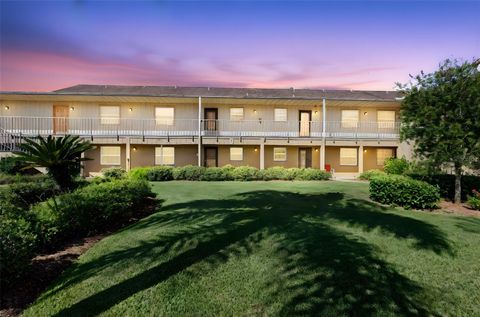 Photo of 1640 Juno Trail #202D, Astor, FL 32102 (MLS # V4945002)