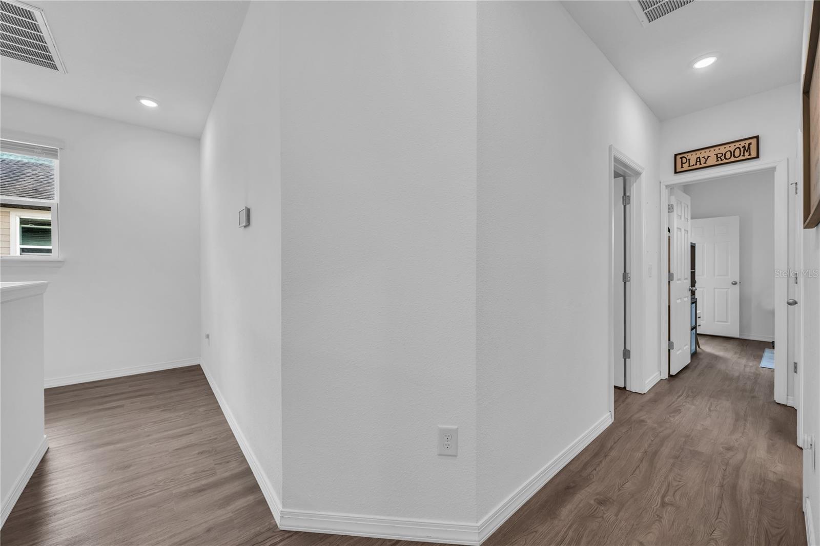 ARBORS/MDW WOODS - Residential