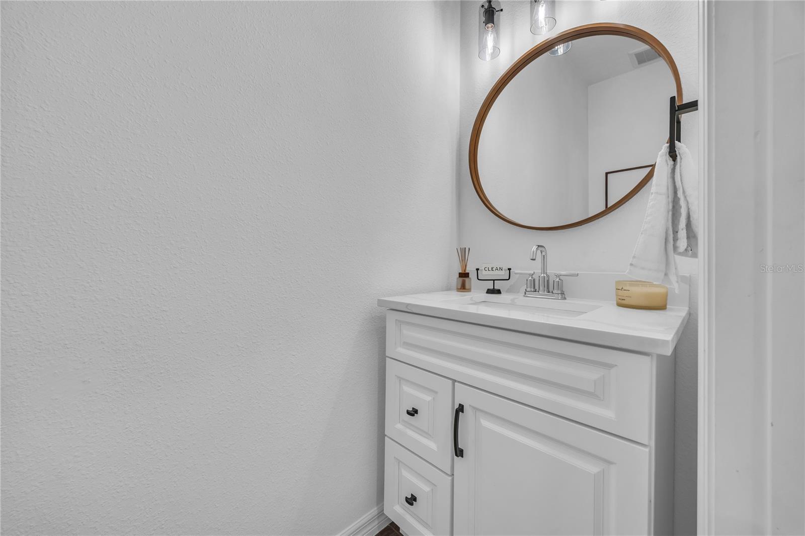 ARBORS/MDW WOODS - Residential