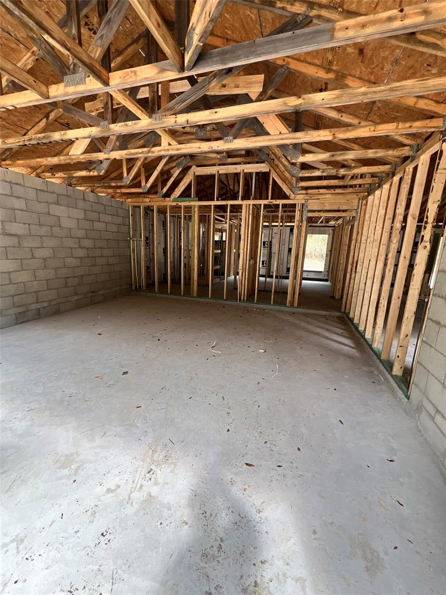 SILVER SPGS SHORES UN 38 - Residential