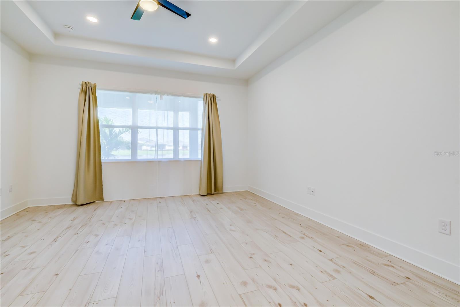 ISLES AT LAKEWOOD RANCH PH II - Residential Lease