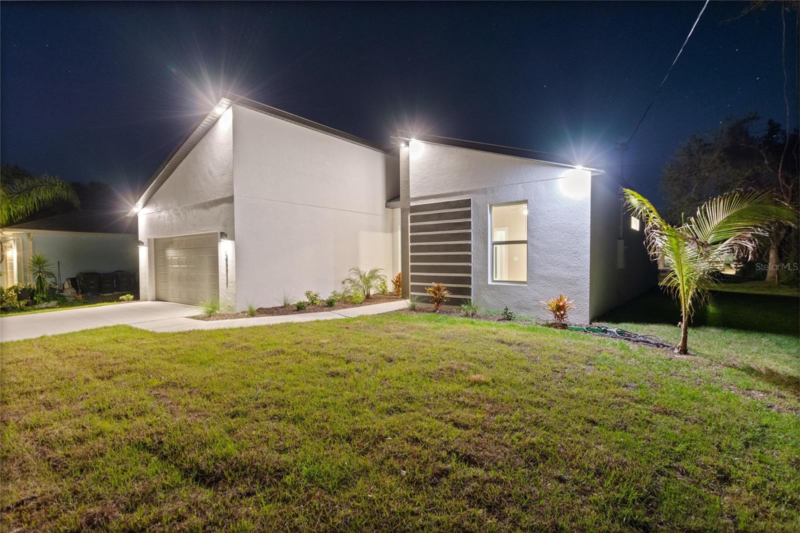 PORT CHARLOTTE SUB 12 - Residential Lease