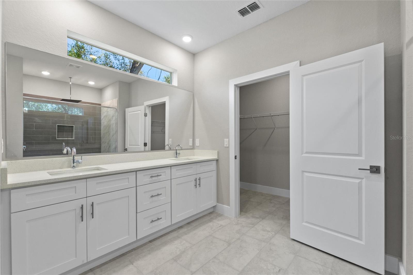 PORT CHARLOTTE SUB 12 - Residential Lease