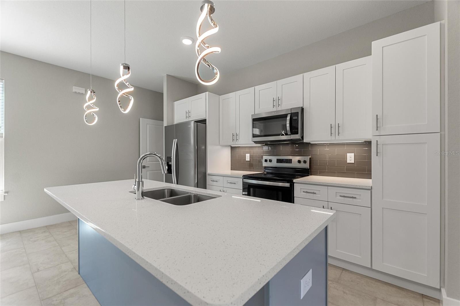 PORT CHARLOTTE SUB 12 - Residential Lease