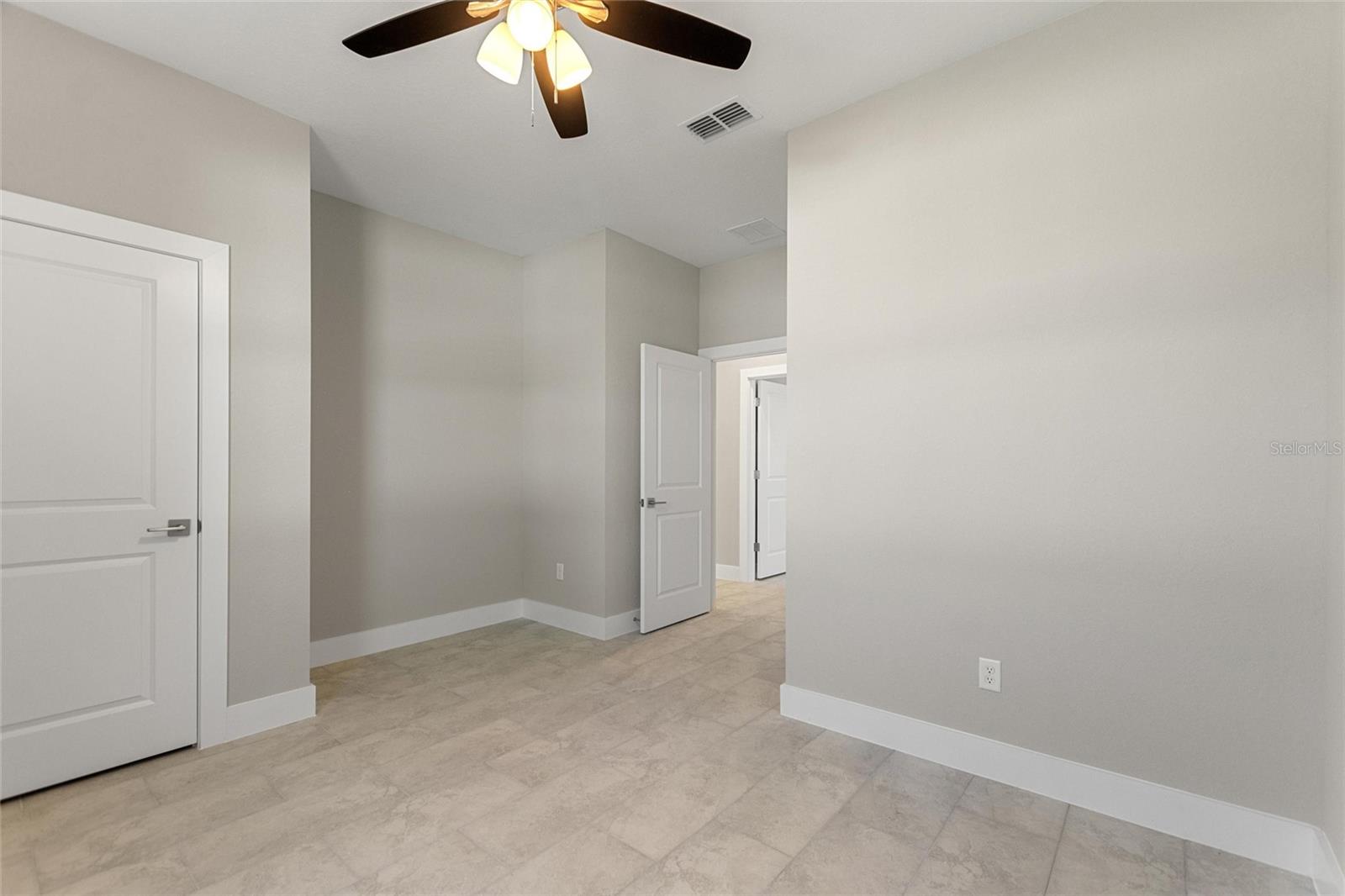 PORT CHARLOTTE SUB 12 - Residential Lease