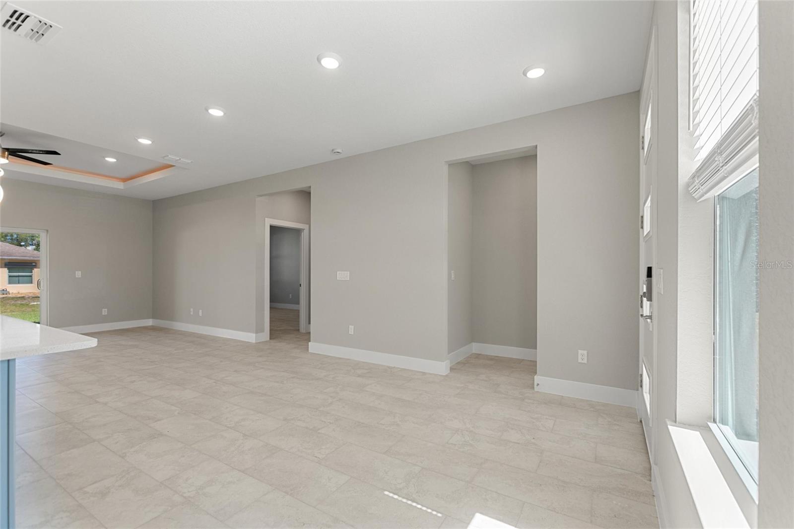 PORT CHARLOTTE SUB 12 - Residential Lease