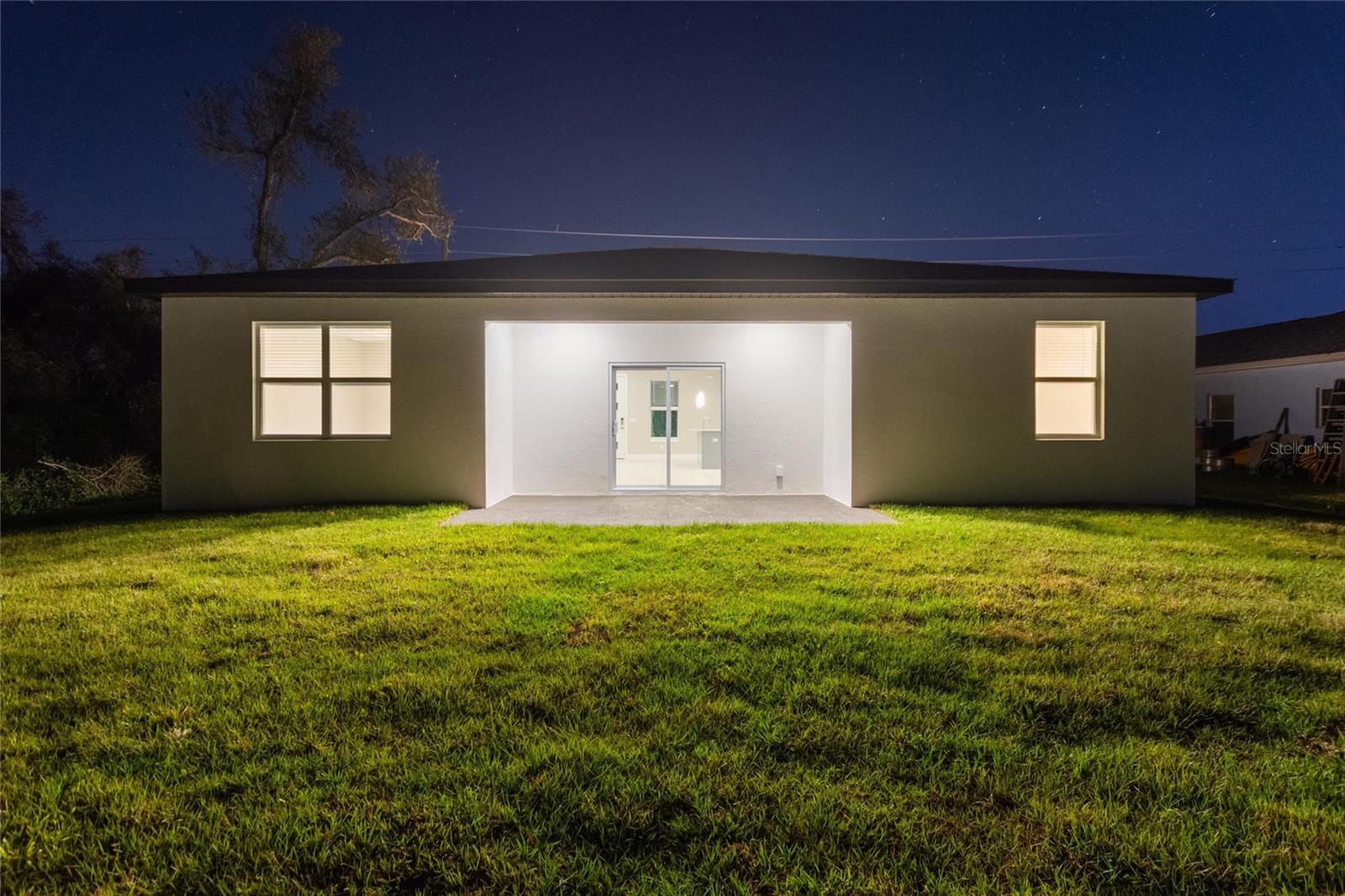 PORT CHARLOTTE SUB 12 - Residential Lease