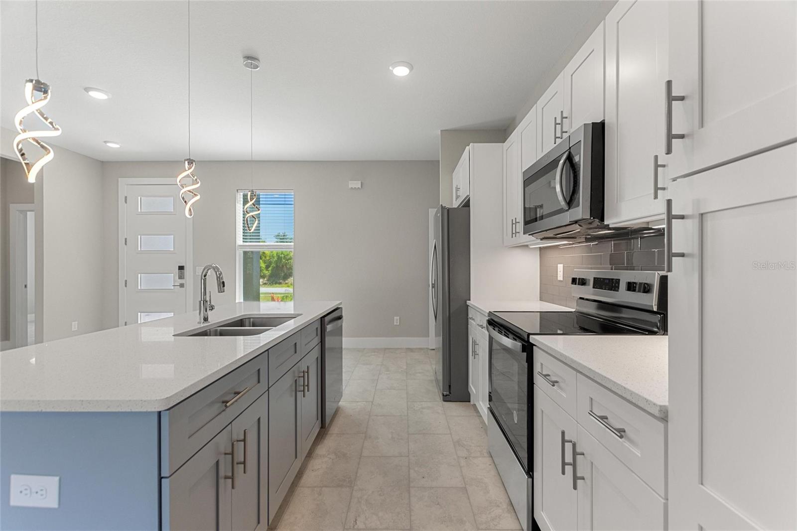 PORT CHARLOTTE SUB 12 - Residential Lease