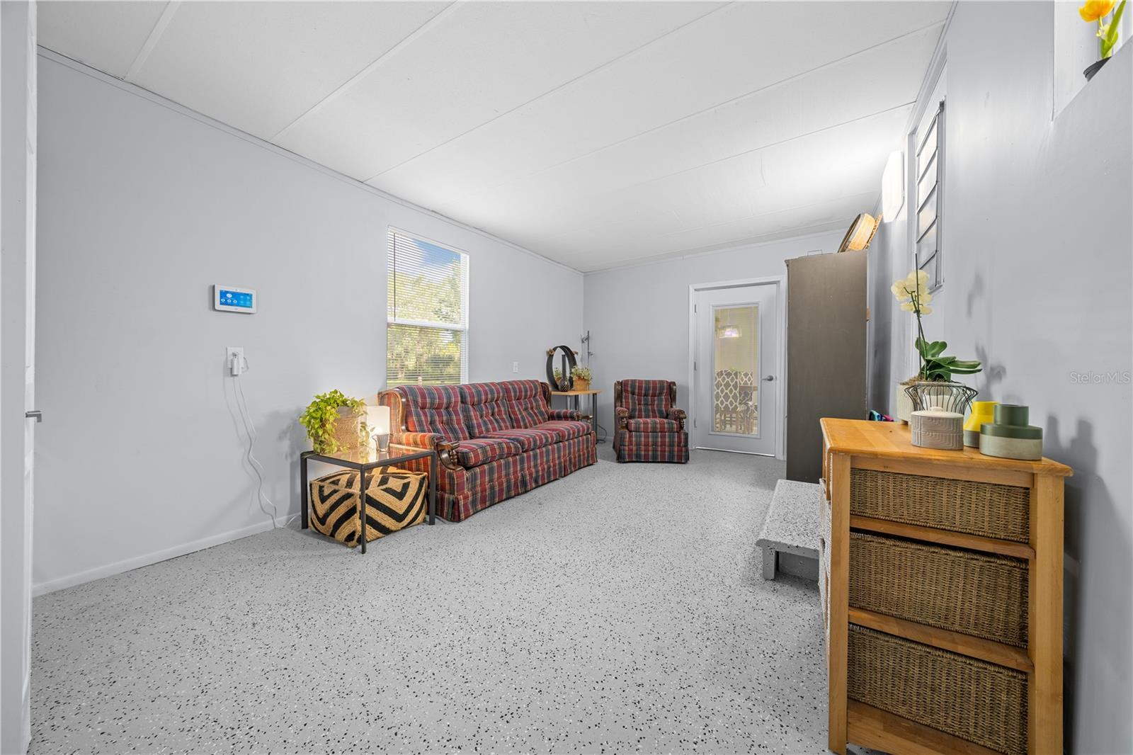 MAGNOLIA MANOR - Residential