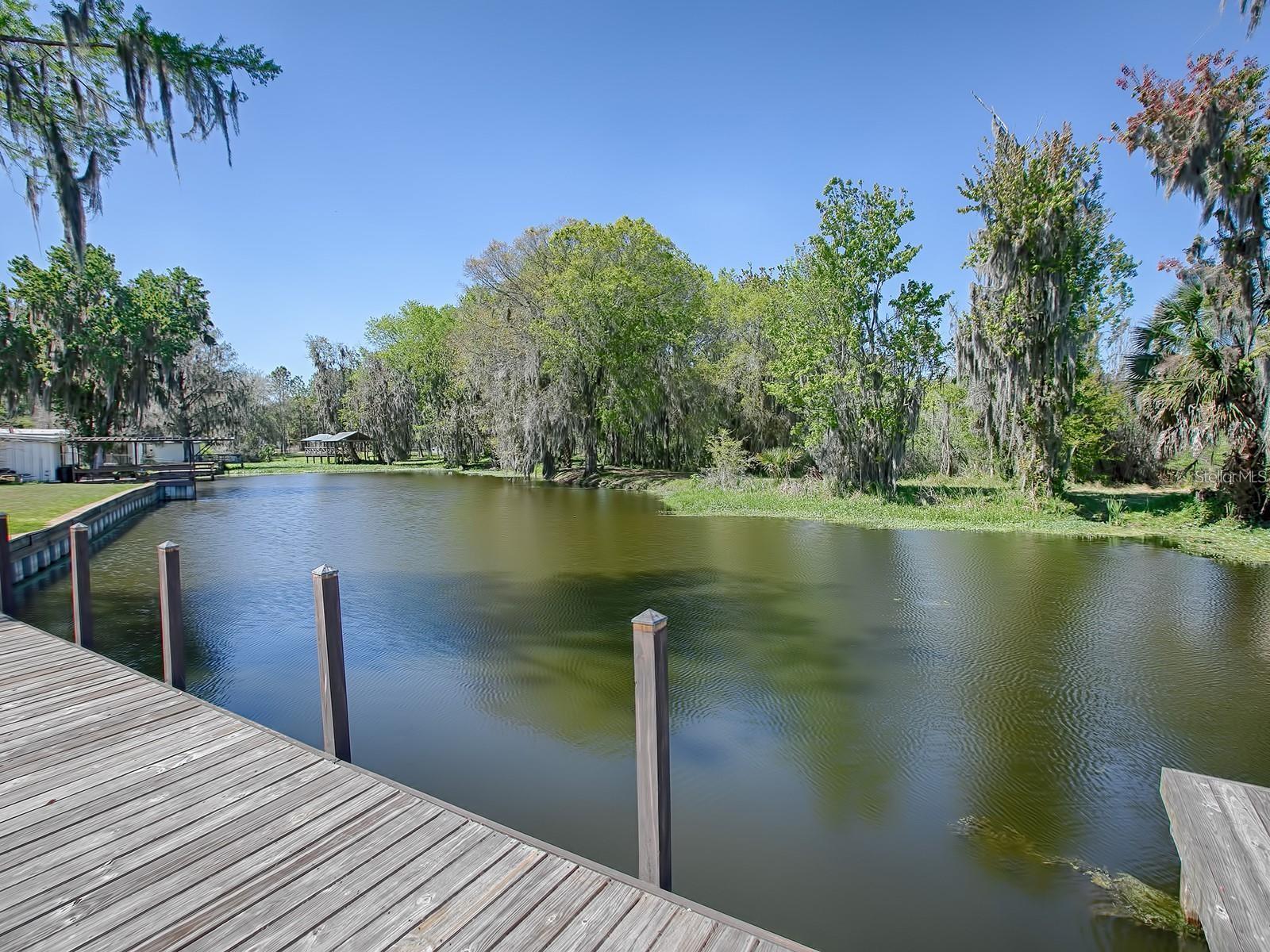 MAGNOLIA MANOR - Residential