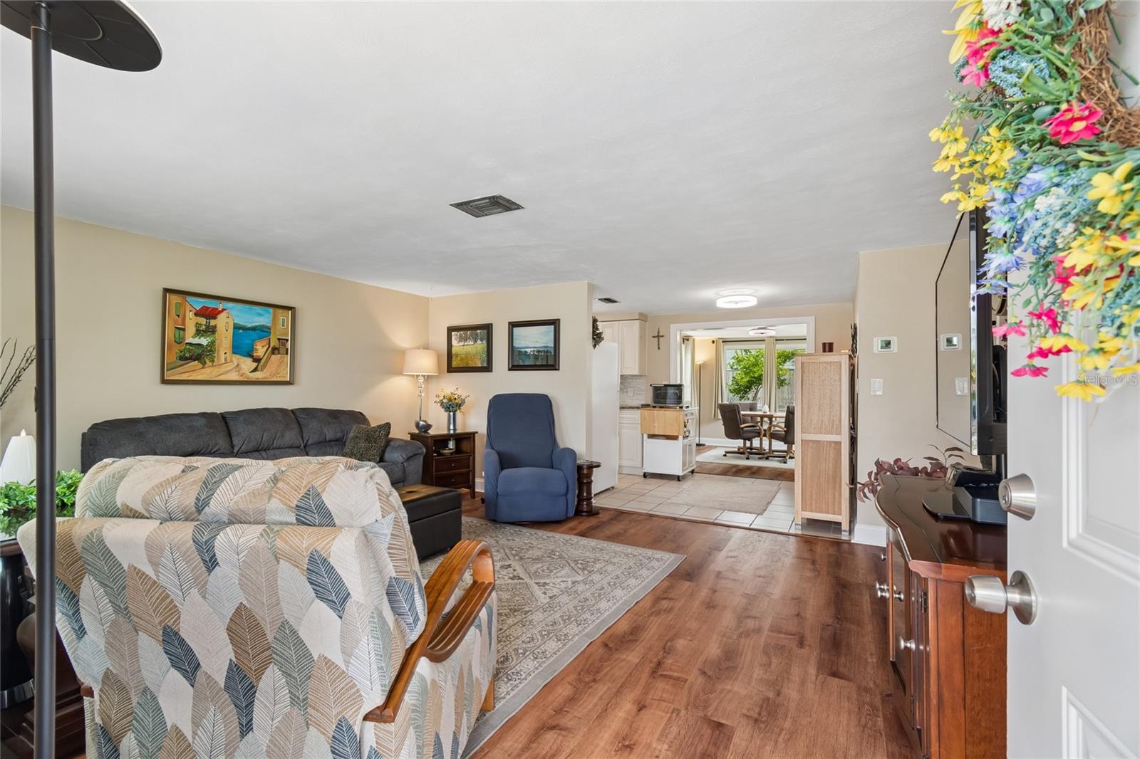 TANGLEWOOD TERRACE - Residential