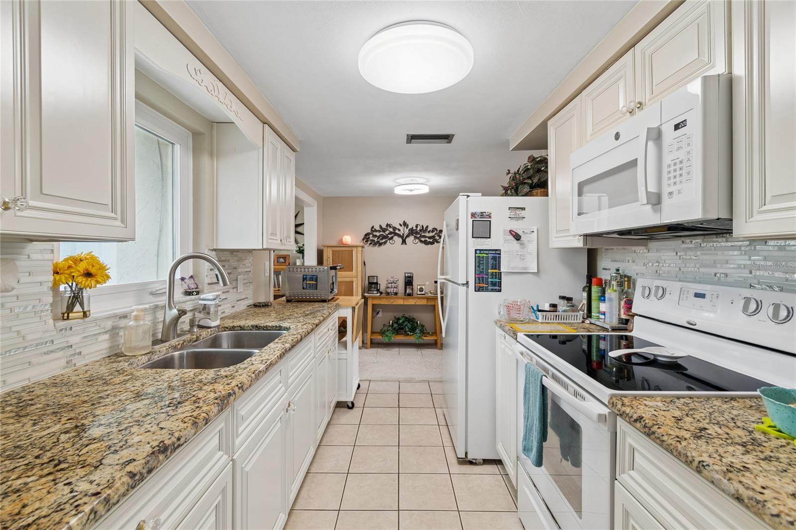 TANGLEWOOD TERRACE - Residential