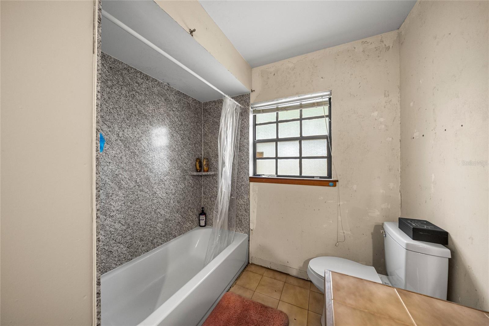 BELLEVIEW RANCHETTES - Residential