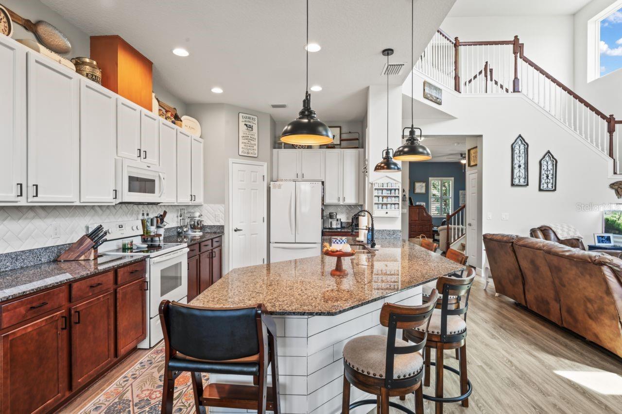 VISTA LKS/BAILEYS BLUFF - Residential