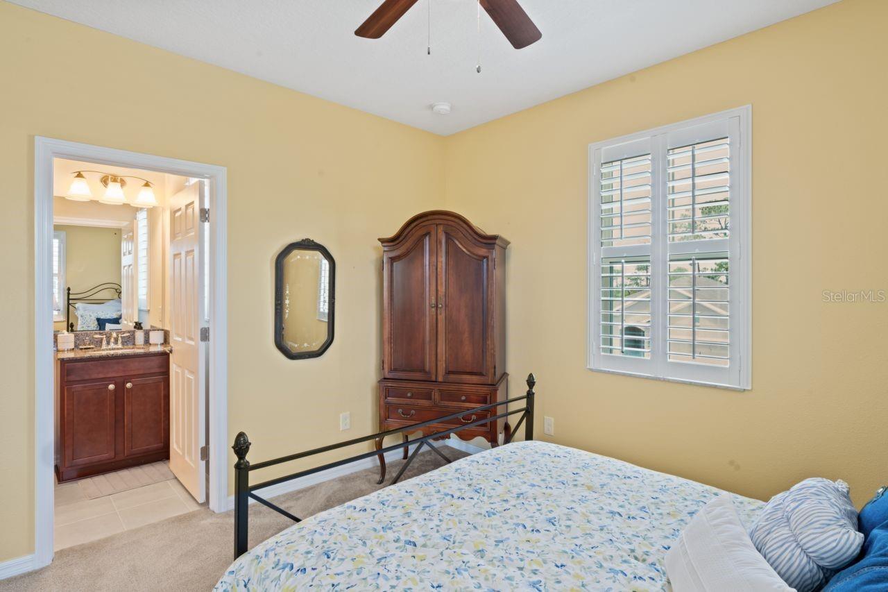 VISTA LKS/BAILEYS BLUFF - Residential