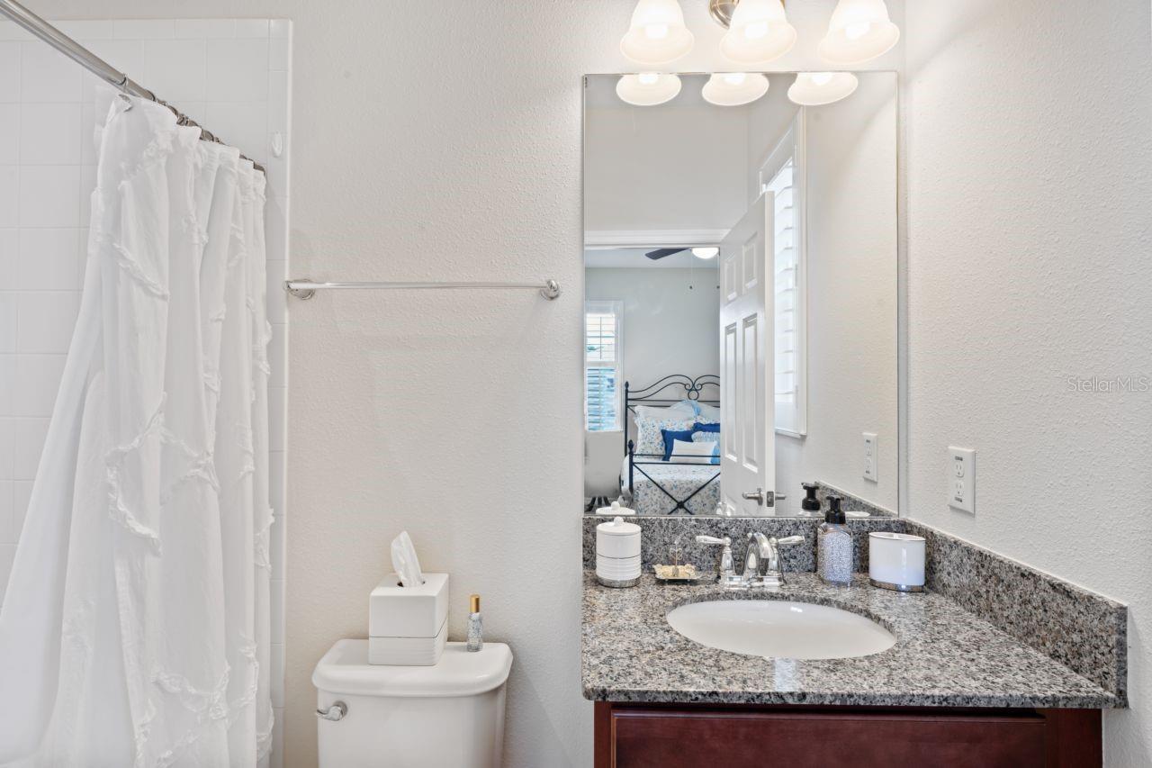 VISTA LKS/BAILEYS BLUFF - Residential