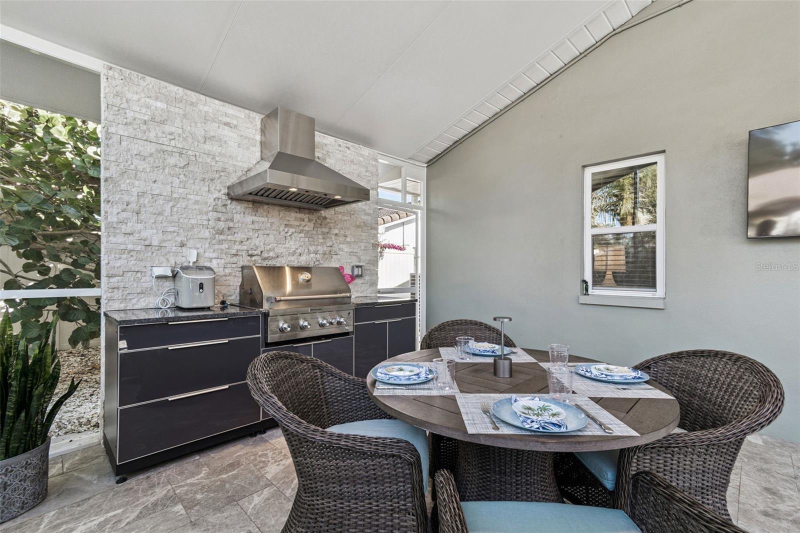 PATTY ANN ACRES - Residential