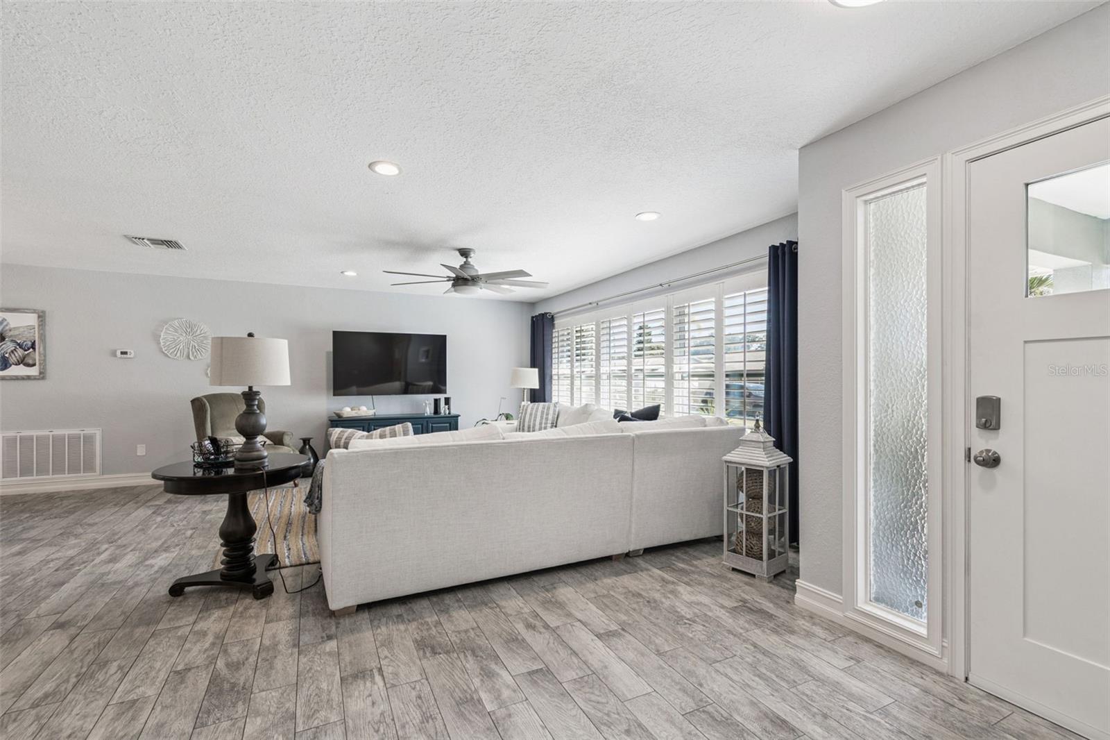 PATTY ANN ACRES - Residential