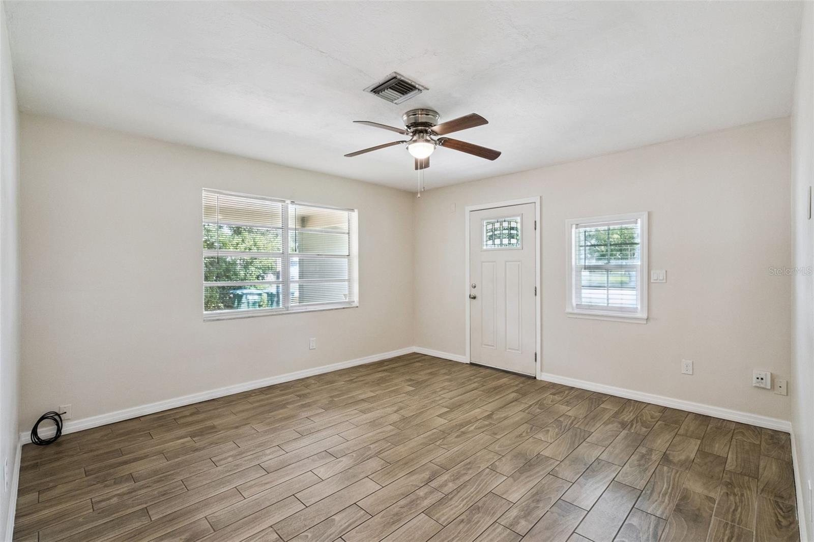 620 DARBY COURT
