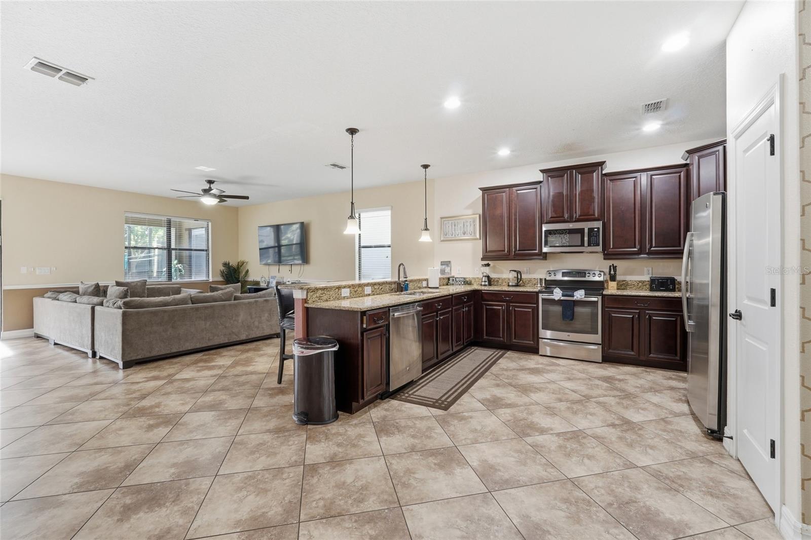 STONEYBROOK SOUTH PH 1 - Residential