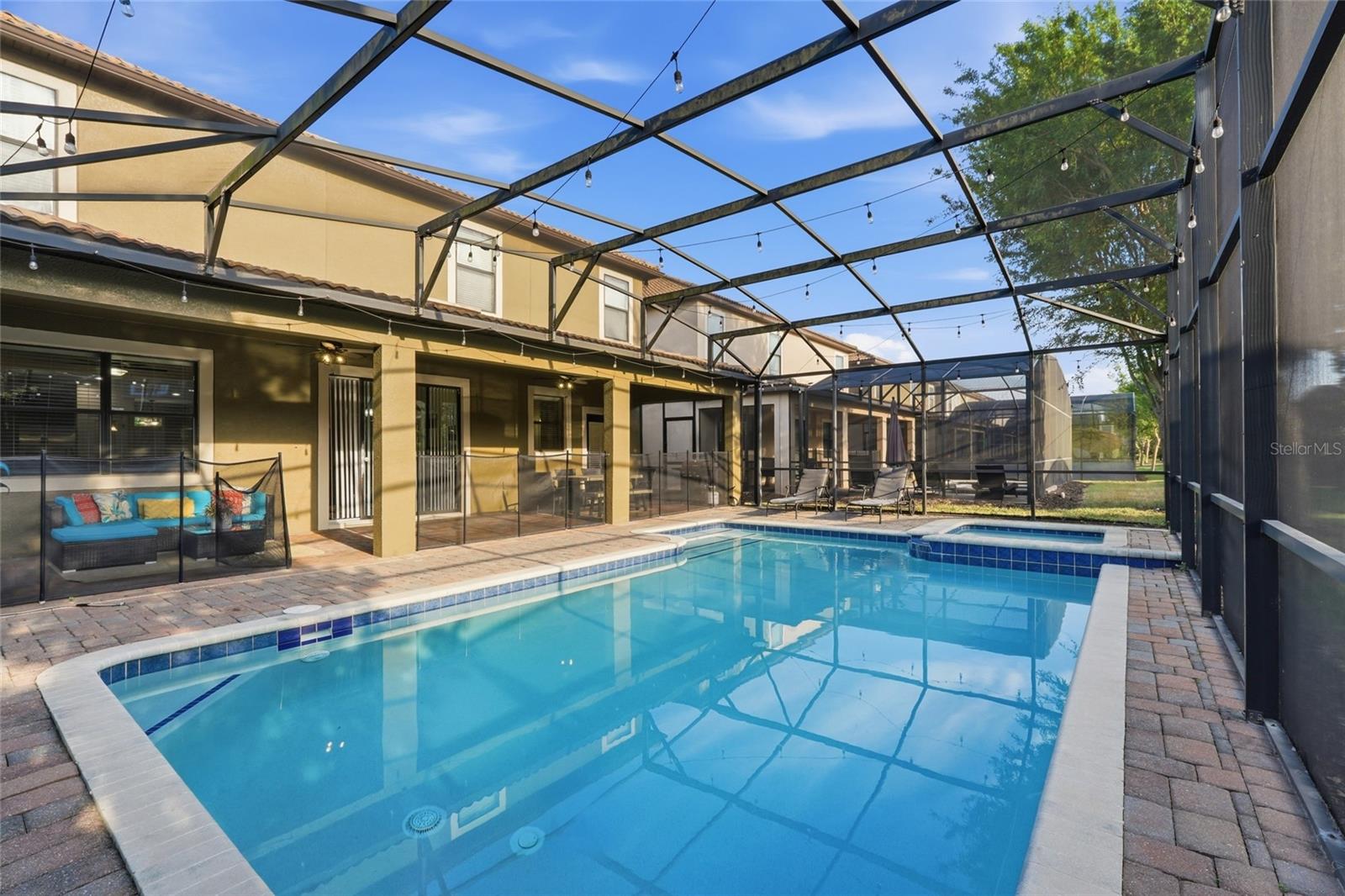 1414 THUNDERBIRD ROAD