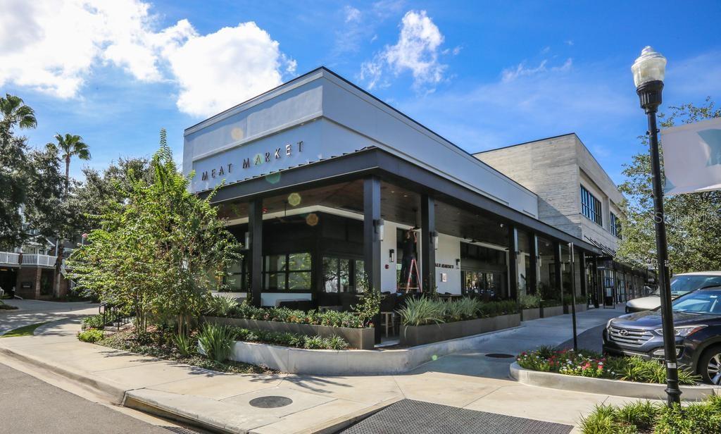 HYDE PARK WALK A CONDO - Residential