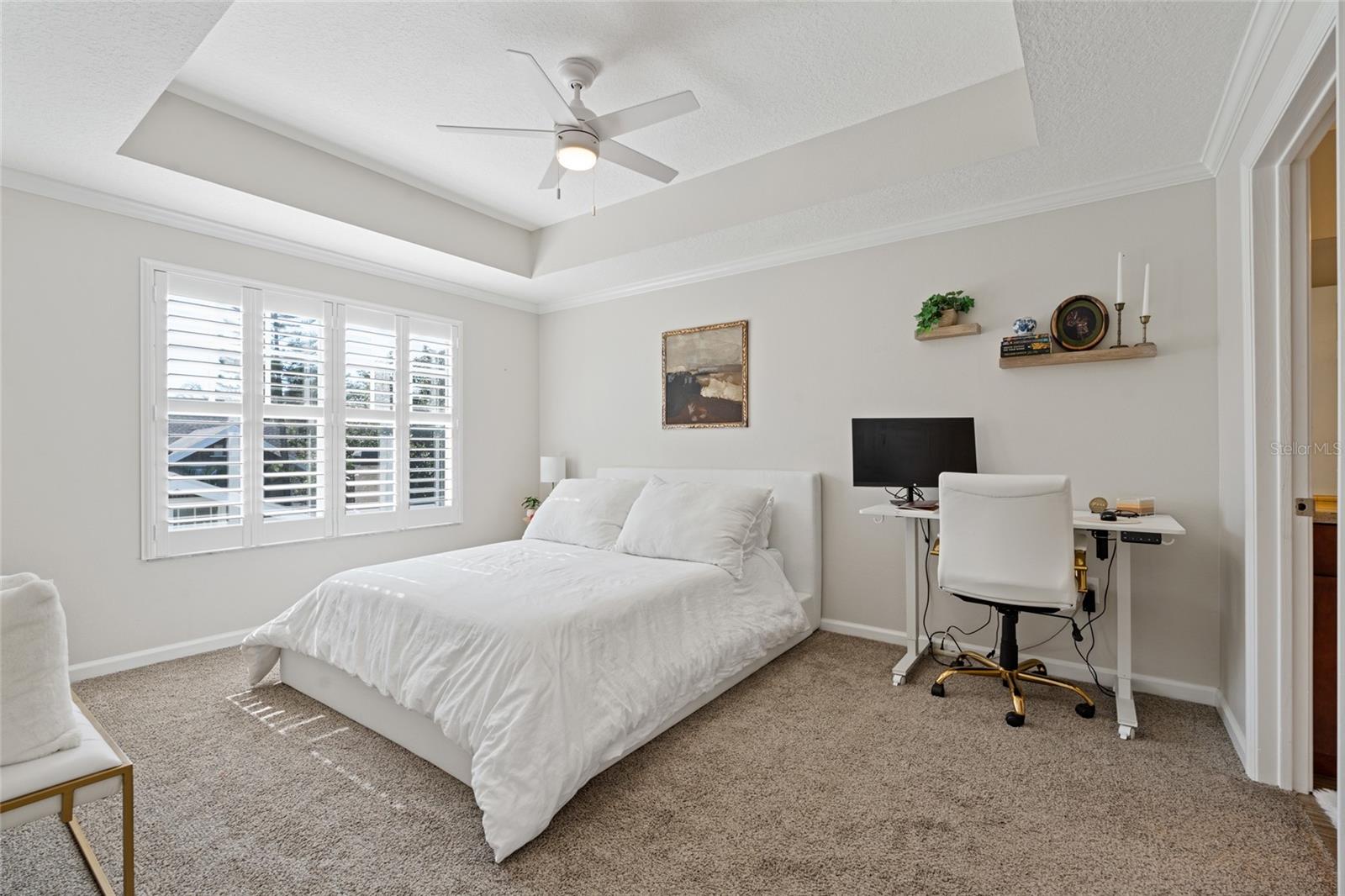 HYDE PARK WALK A CONDO - Residential