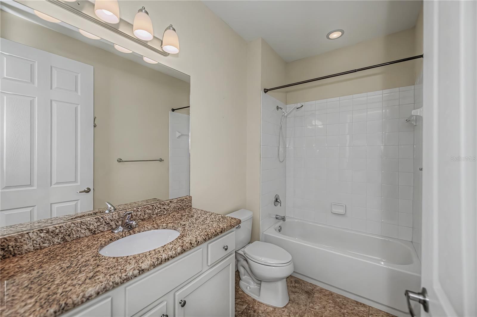 HERITAGE LAKE PARK - Residential