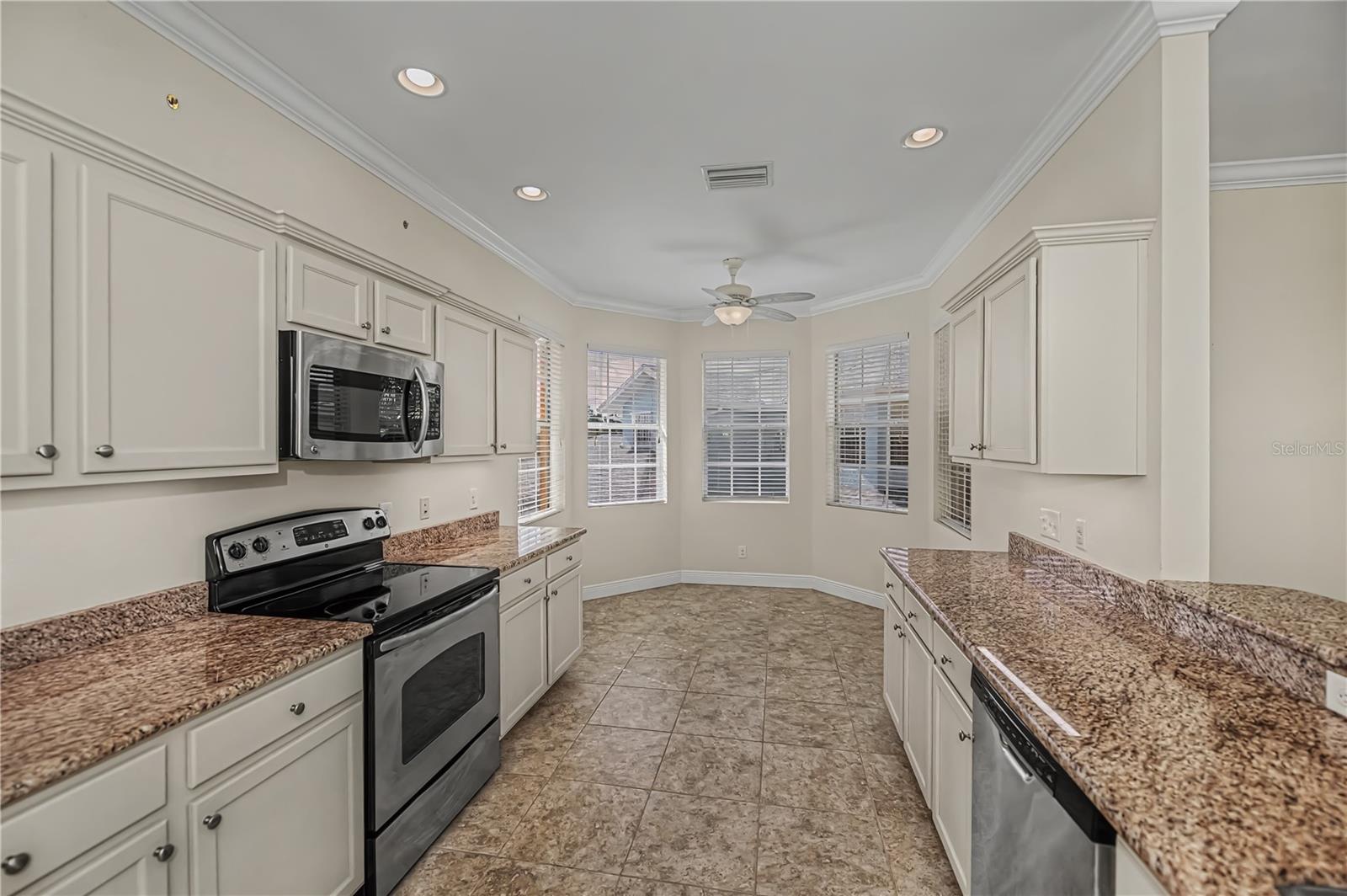 HERITAGE LAKE PARK - Residential