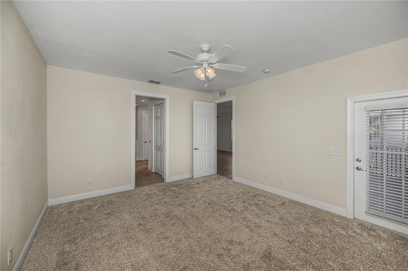 HERITAGE LAKE PARK - Residential