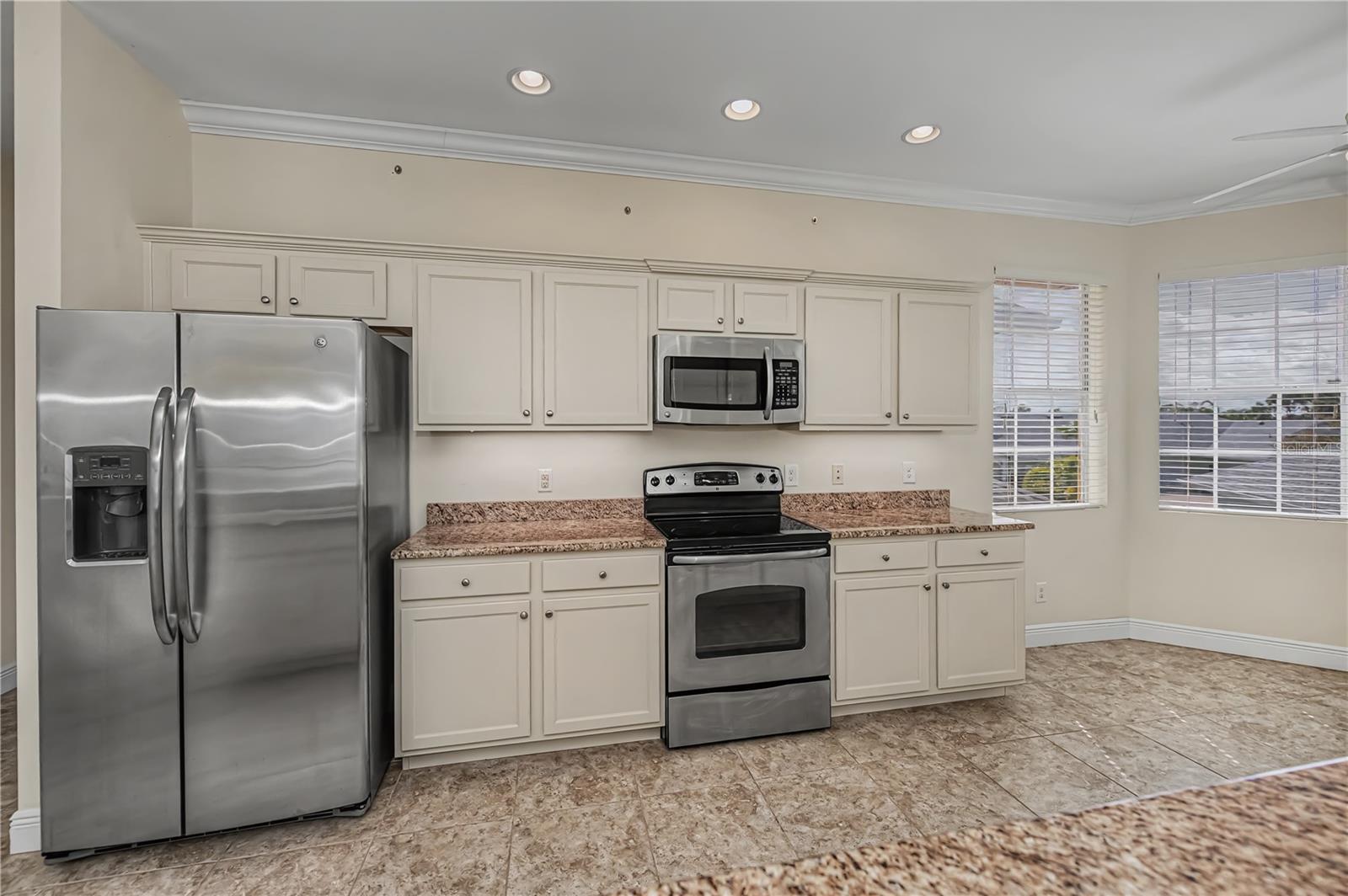 HERITAGE LAKE PARK - Residential