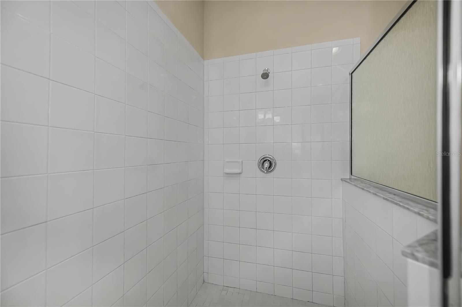 HERITAGE LAKE PARK - Residential