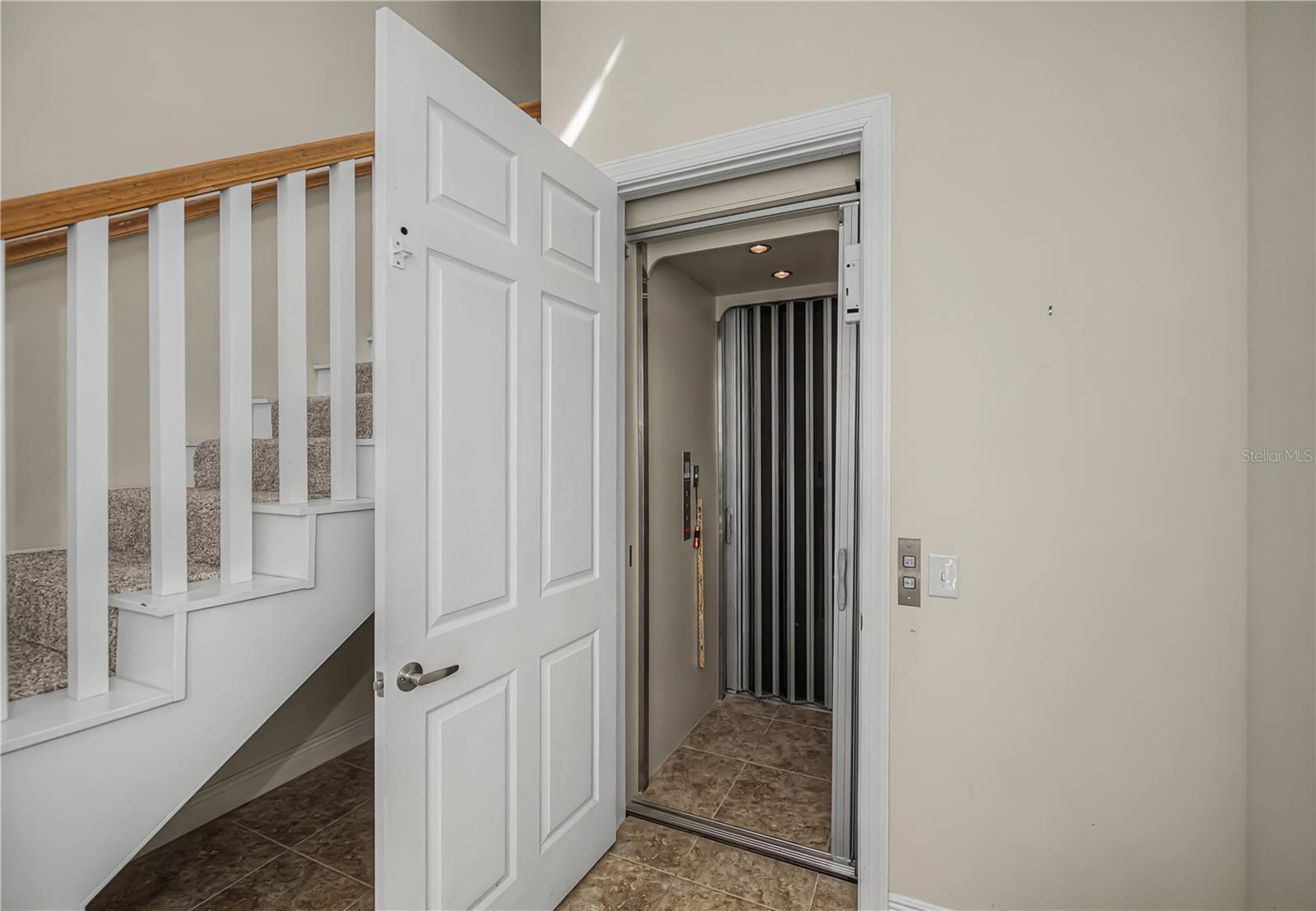 HERITAGE LAKE PARK - Residential