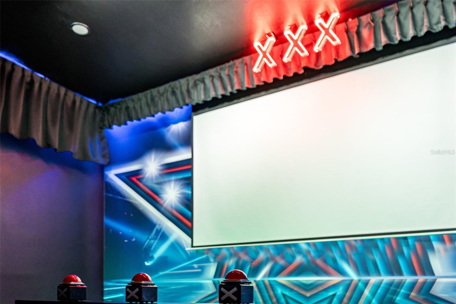 REUNION WEST VILLAGE 3A - Residential