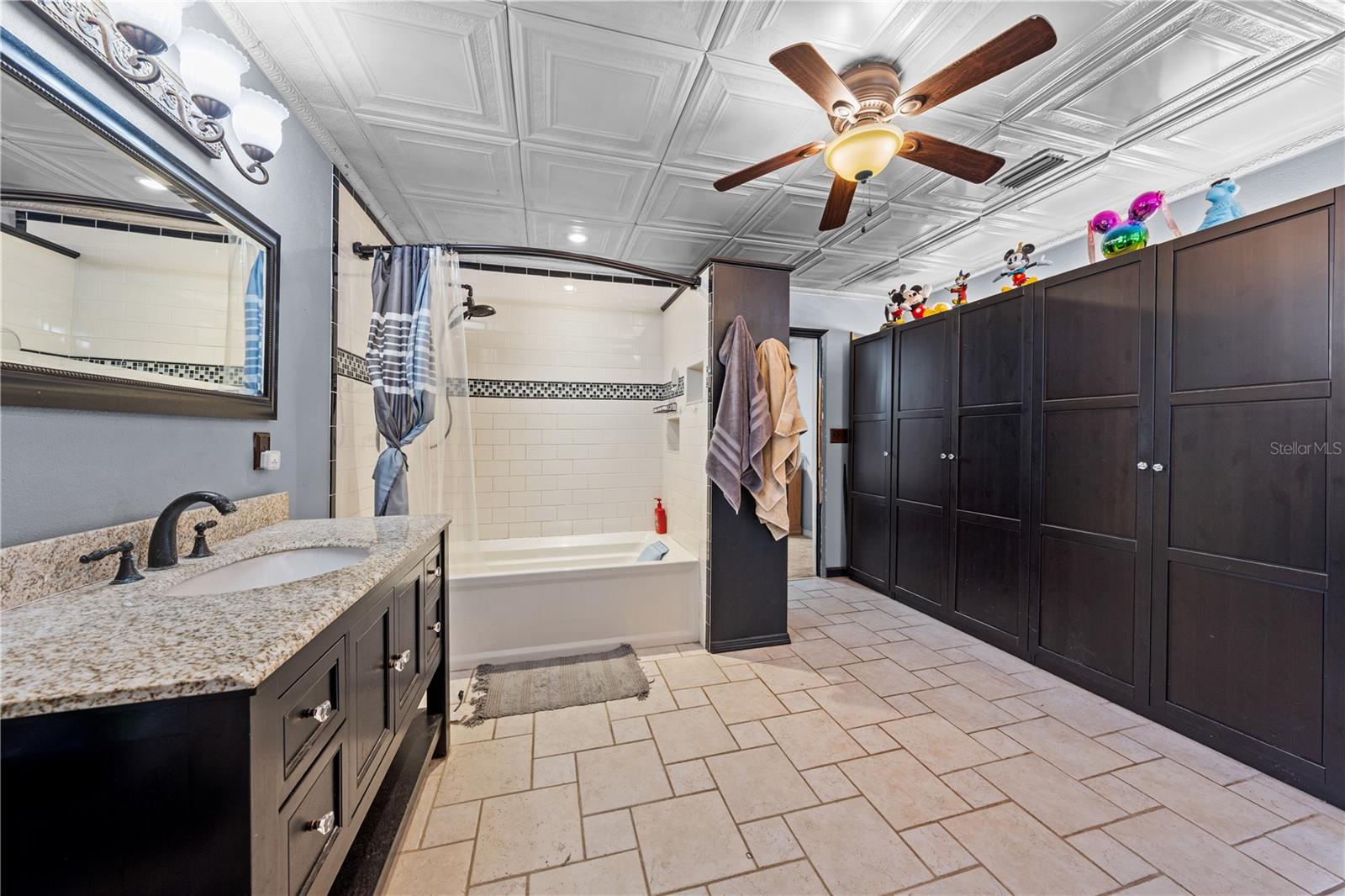 SOUTHERN LAND COS SUBDIVISION - Residential