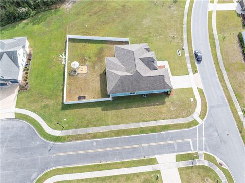 A home in LAKE CITY