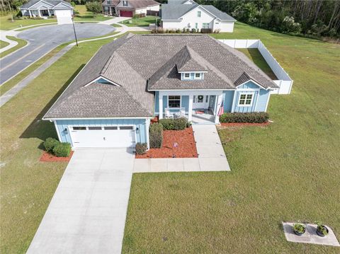 A home in LAKE CITY