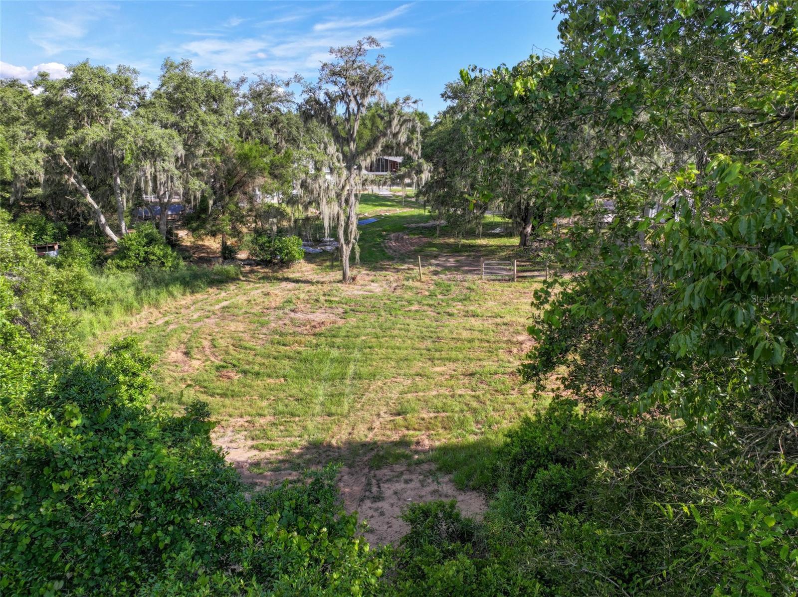 ACREAGE - Residential