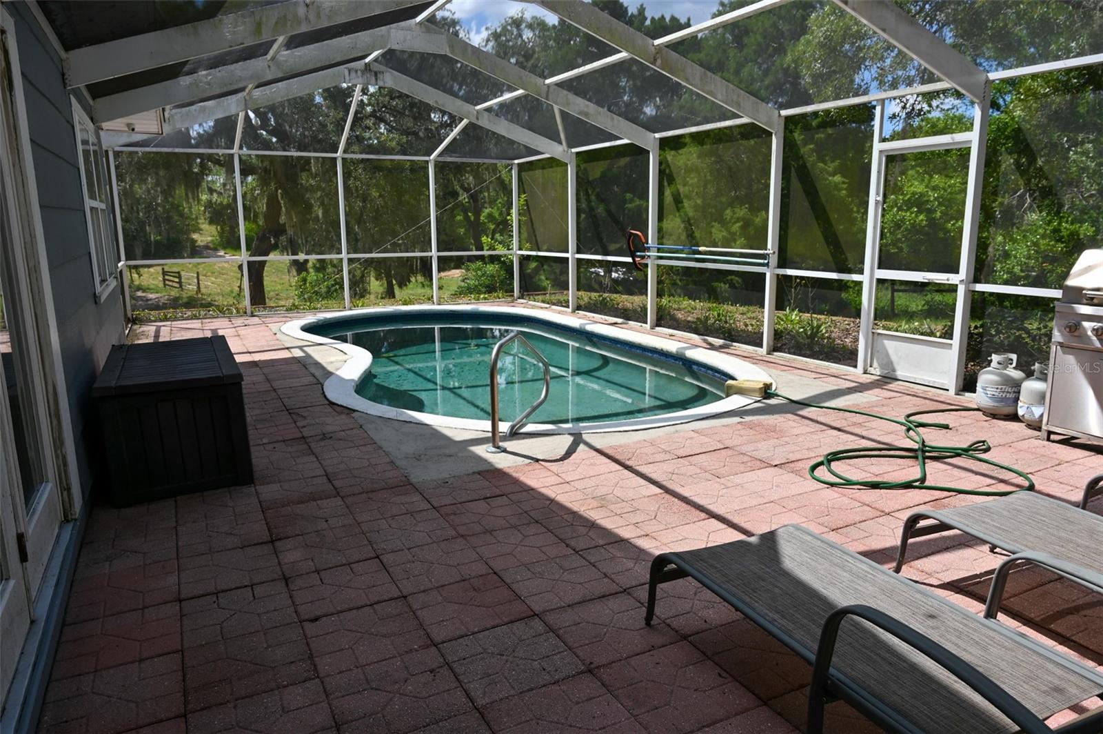 ACREAGE - Residential