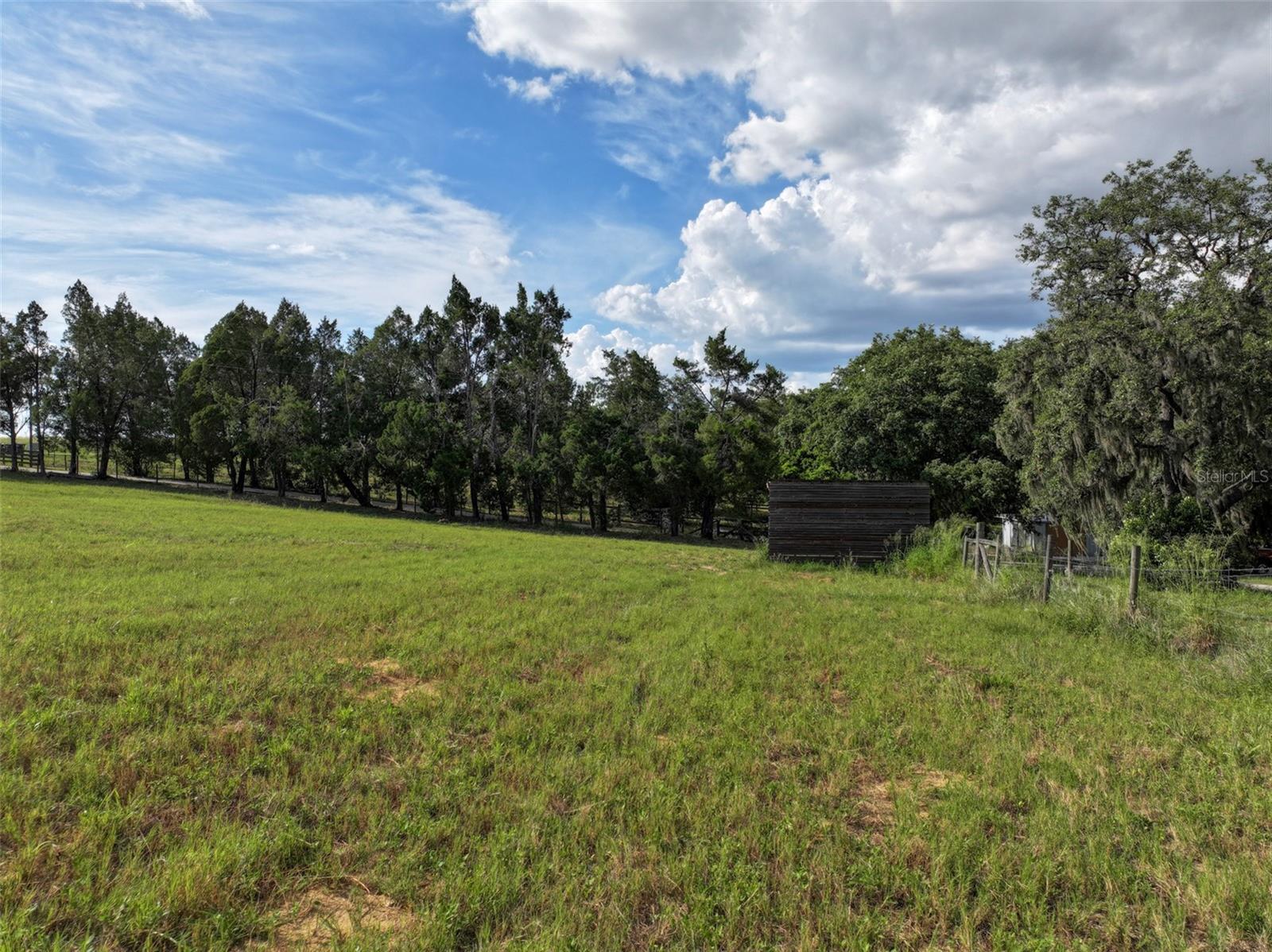 ACREAGE - Residential