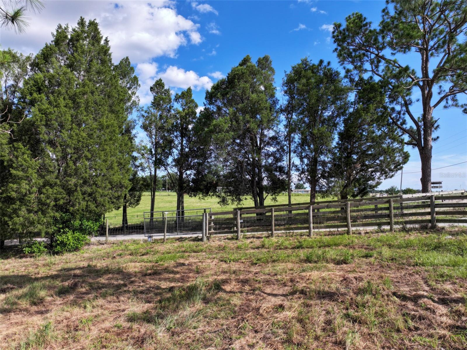 ACREAGE - Residential